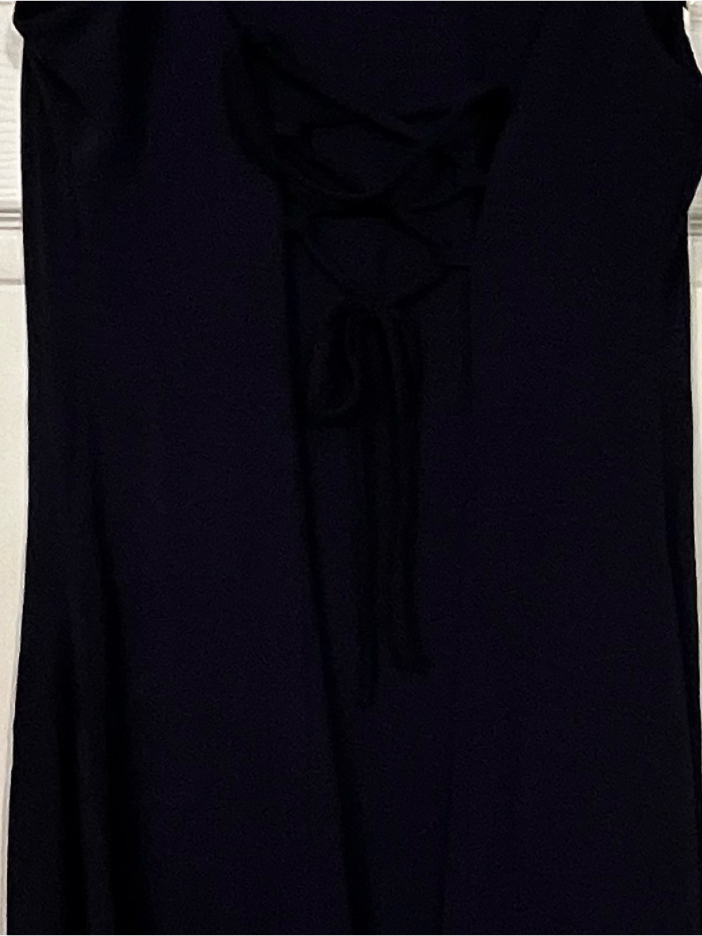 Navy V-Neck Maxi Dress with White Stripe Accents - Picture 6 of 6